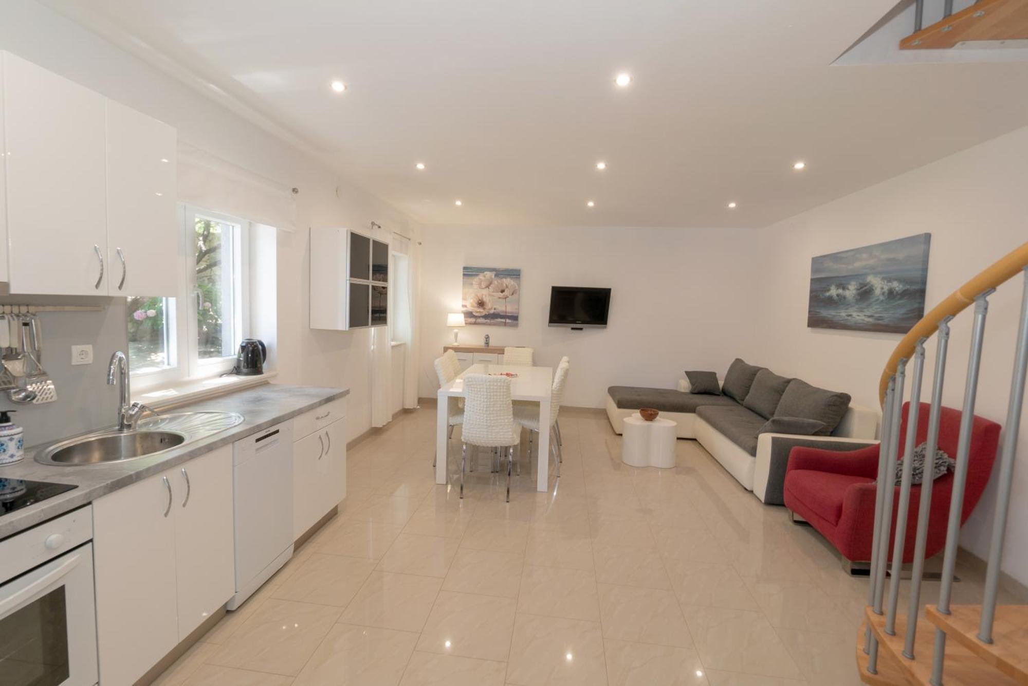 Apartments Srdanovic Omiš Exterior foto